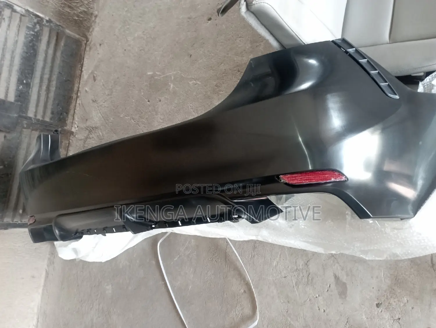 Complete Back Bumper Toyota Camry 2018 Se