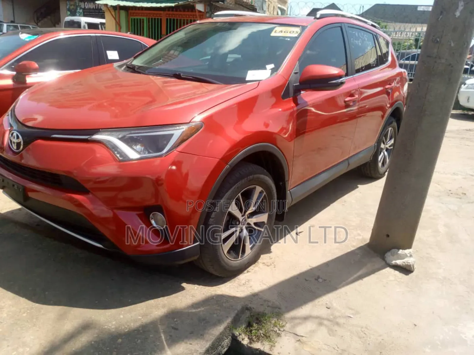 Toyota RAV4 XLE AWD (2.5L 4cyl 6A) 2016 Red