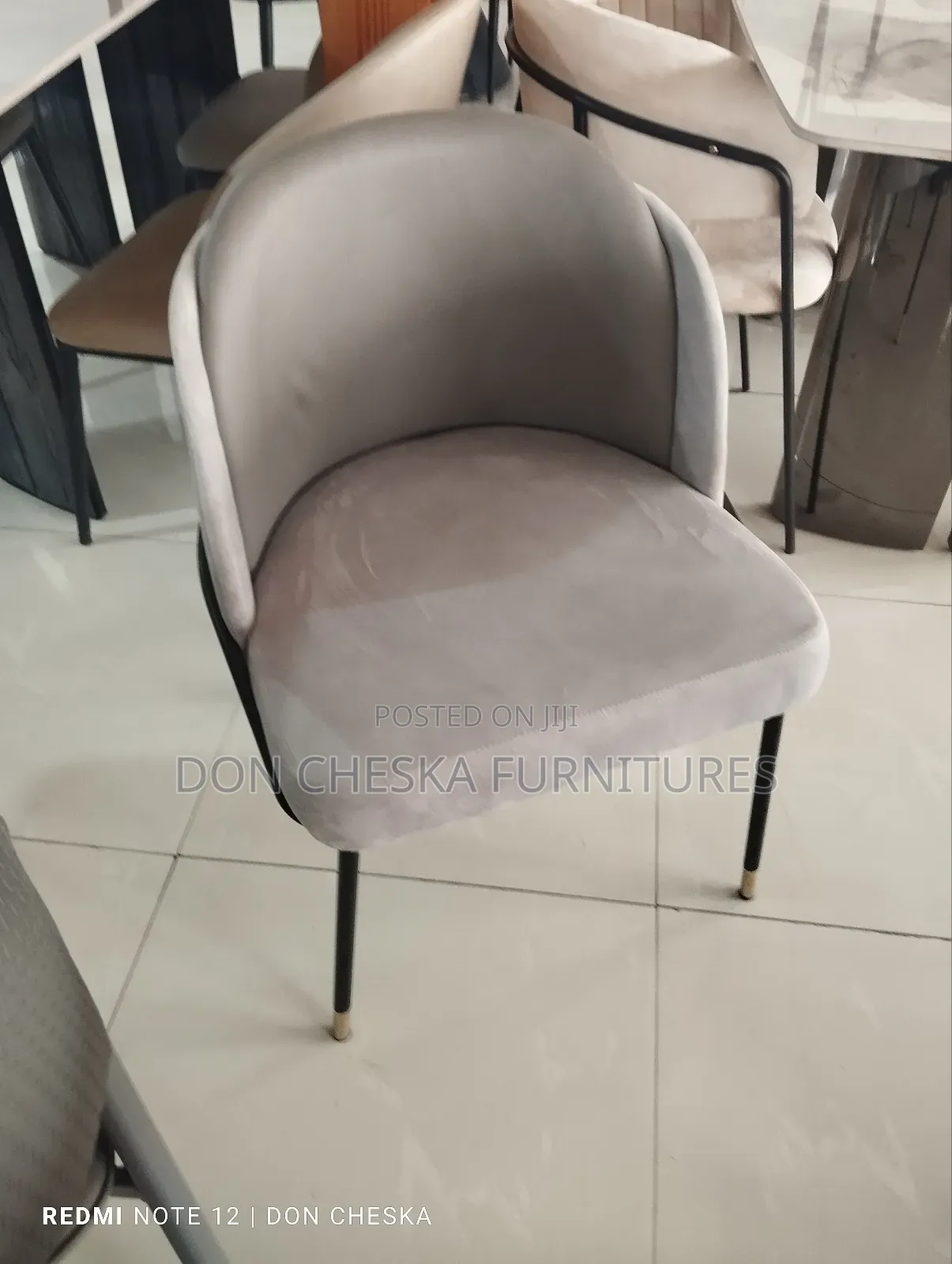 Dinning/Restaurant Chair