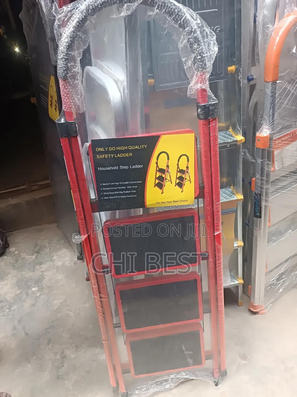 4 Step Foldable Ladder