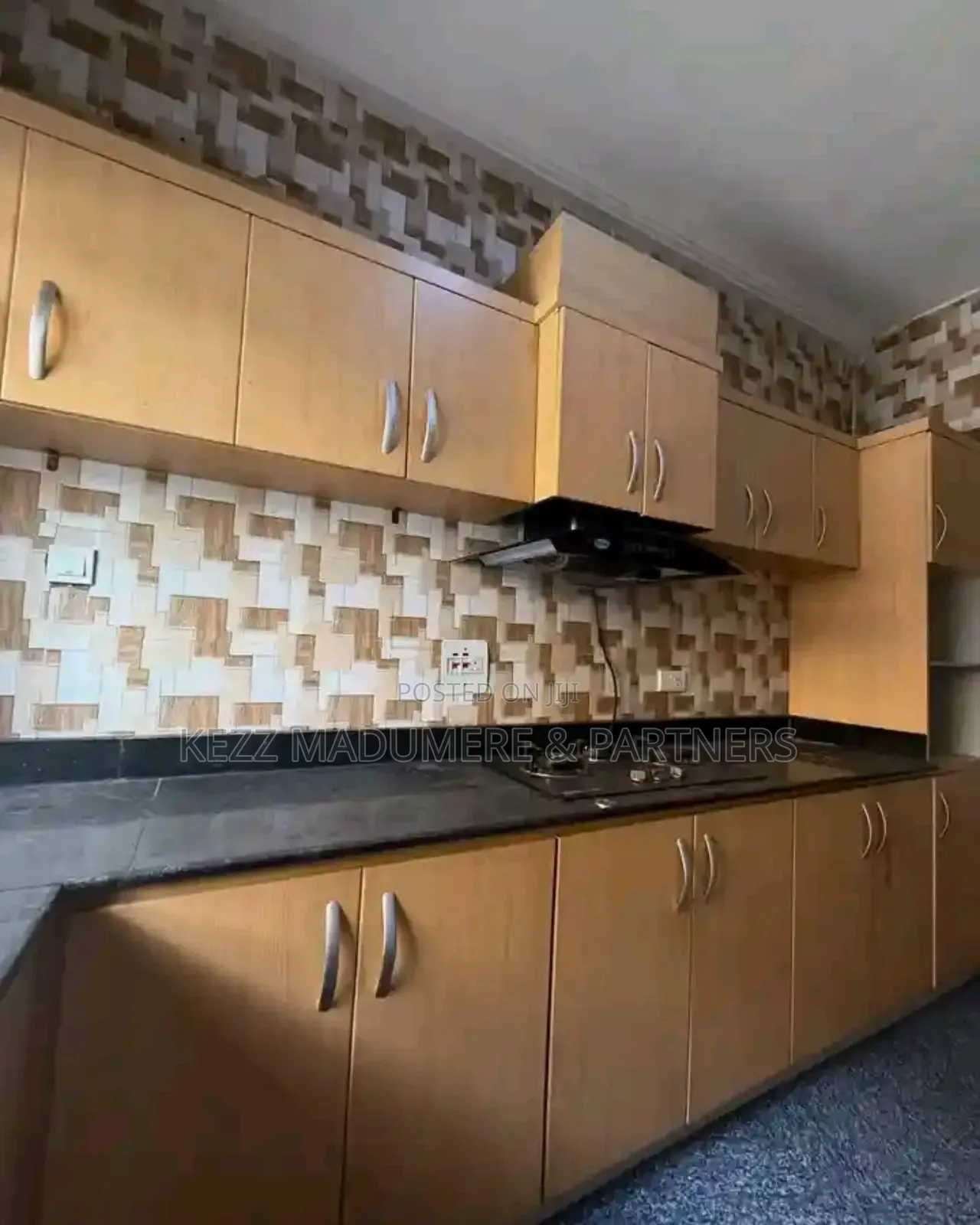 3bdrm Apartment in Phase 3,New Gra,Port for sale