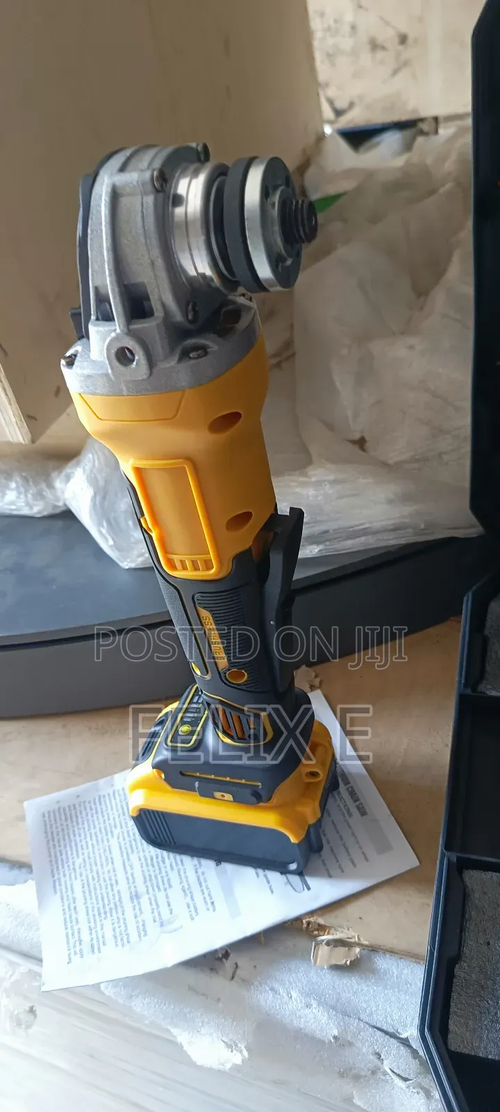 Cordless Handheld Angel Grinding Machine