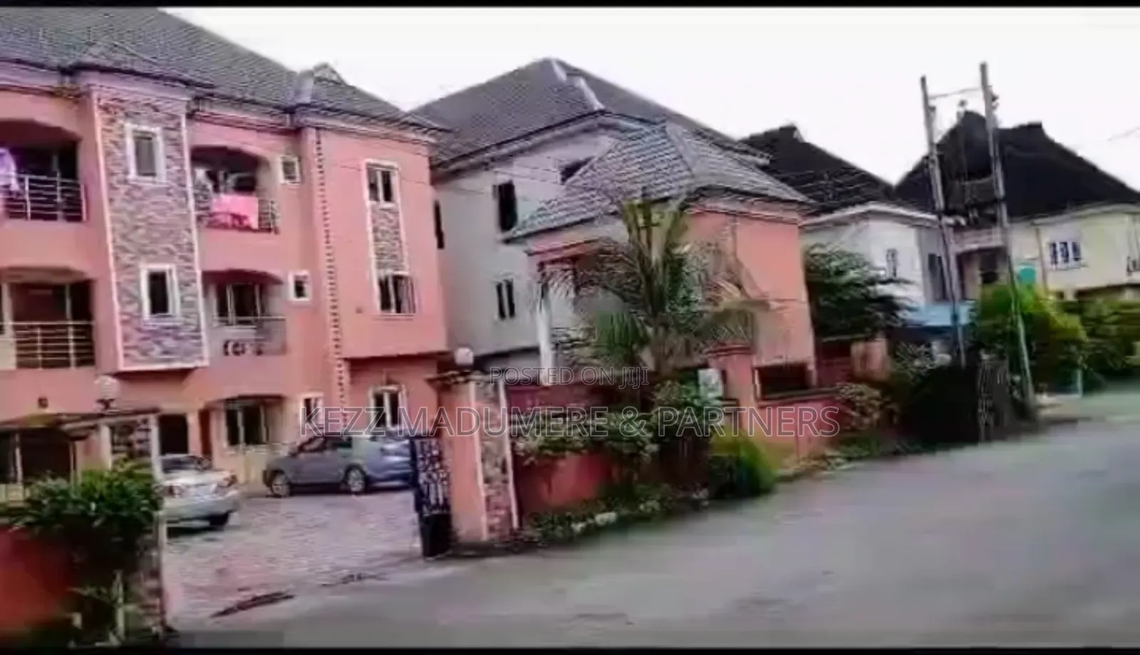 9bdrm Block of Flats in Gated Estate for sale