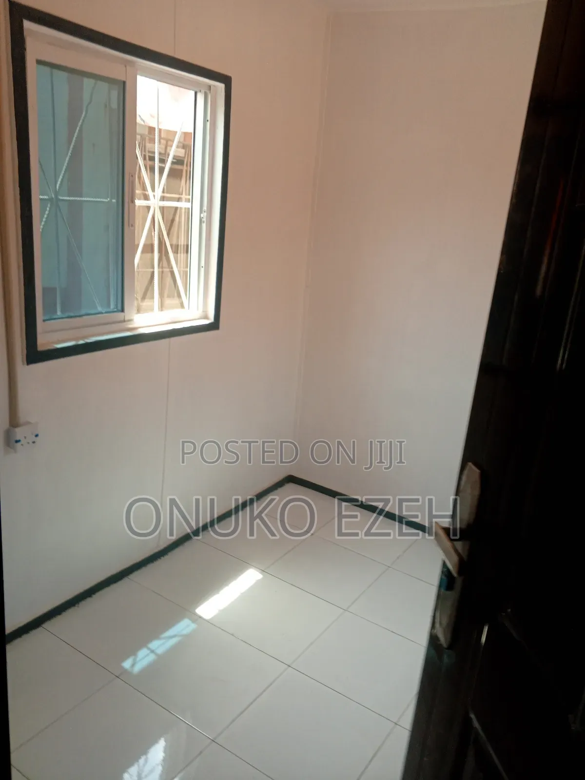 20ft Office 2 Rooms and Toilet