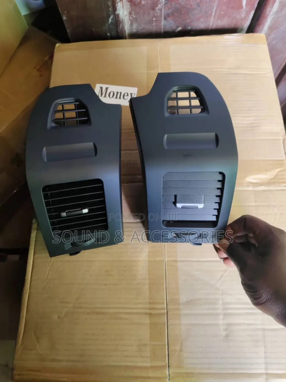 Mitsubishi Pajero Montero V87/93/95/97/98 07-22 a/C Air Vent