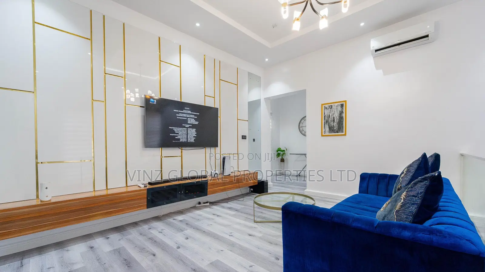 Luxury 5 Bedroom Self Compound Duplex With Pool,Snooker,Ps5