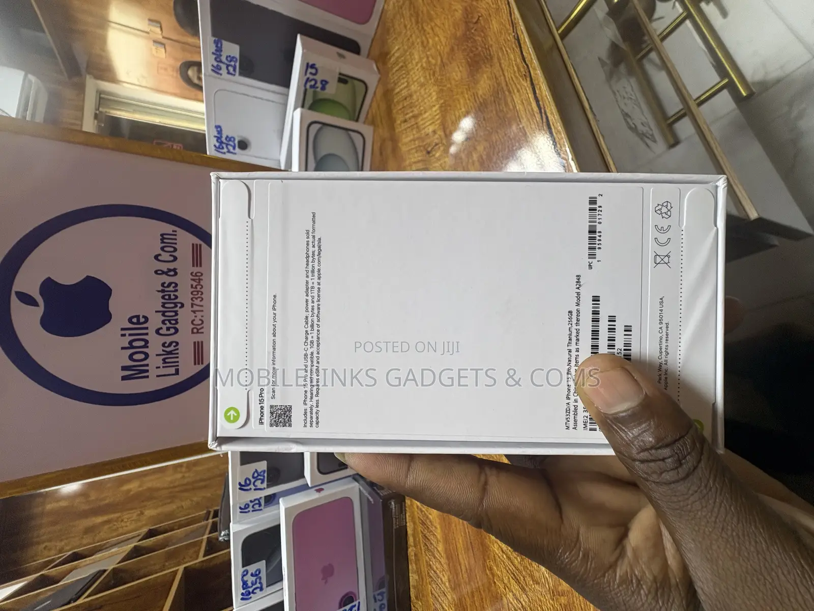 New Apple iPhone 15 Pro 256 GB Blue