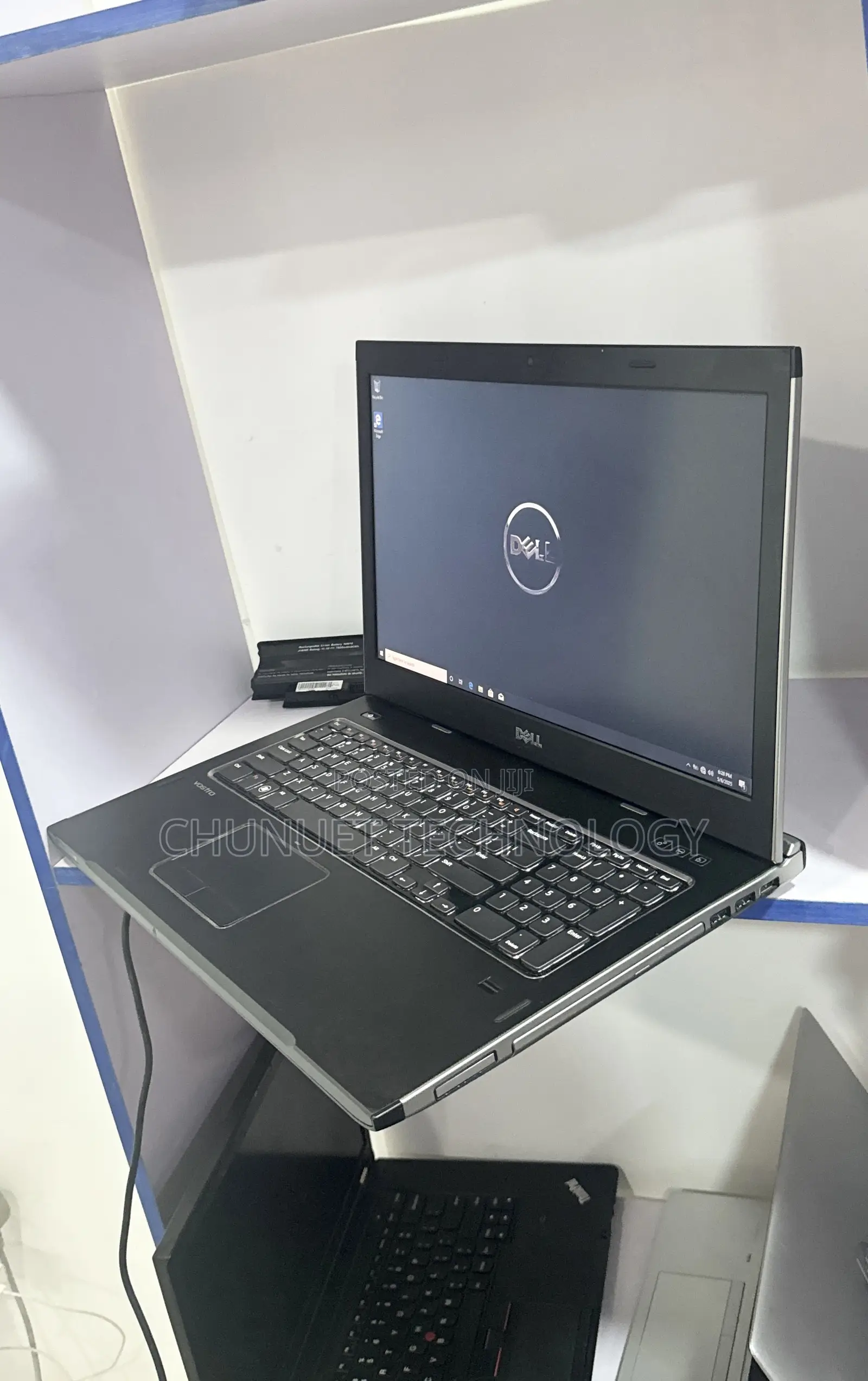 Laptop Dell Vostro 3750 8GB Intel Core i7 HDD 500GB