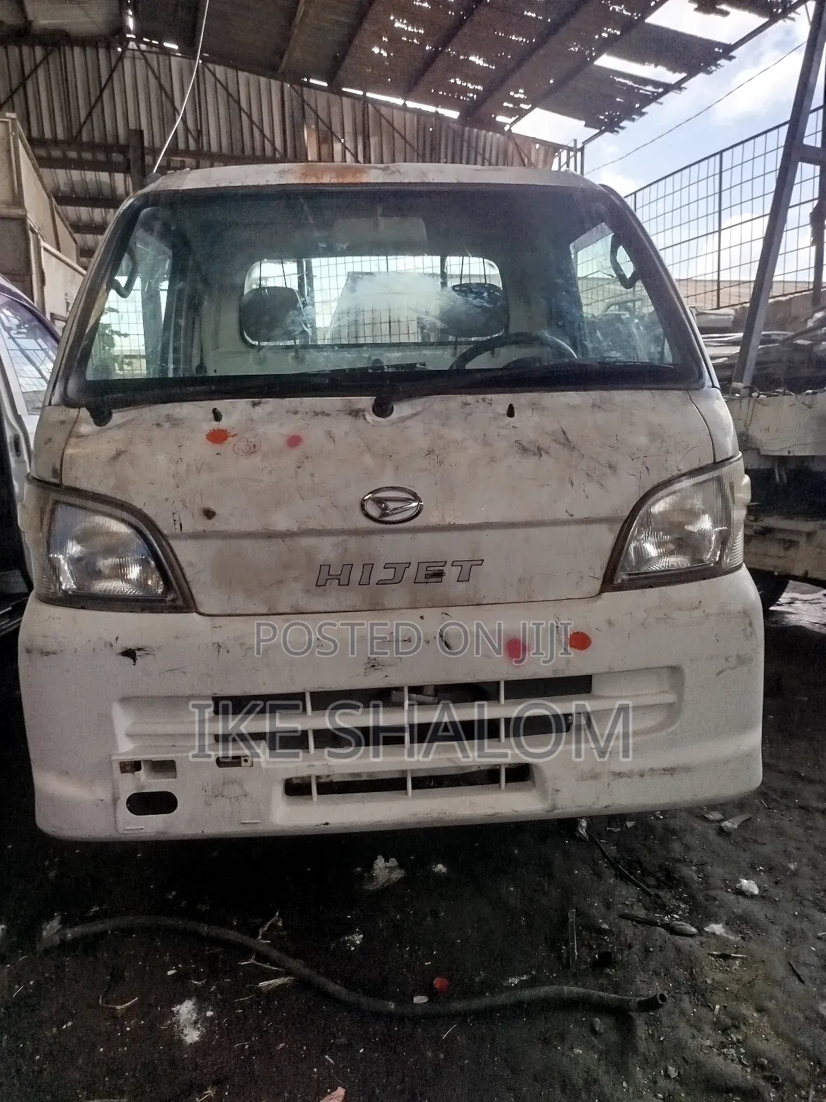 Daihatsu Hijet 2012 White