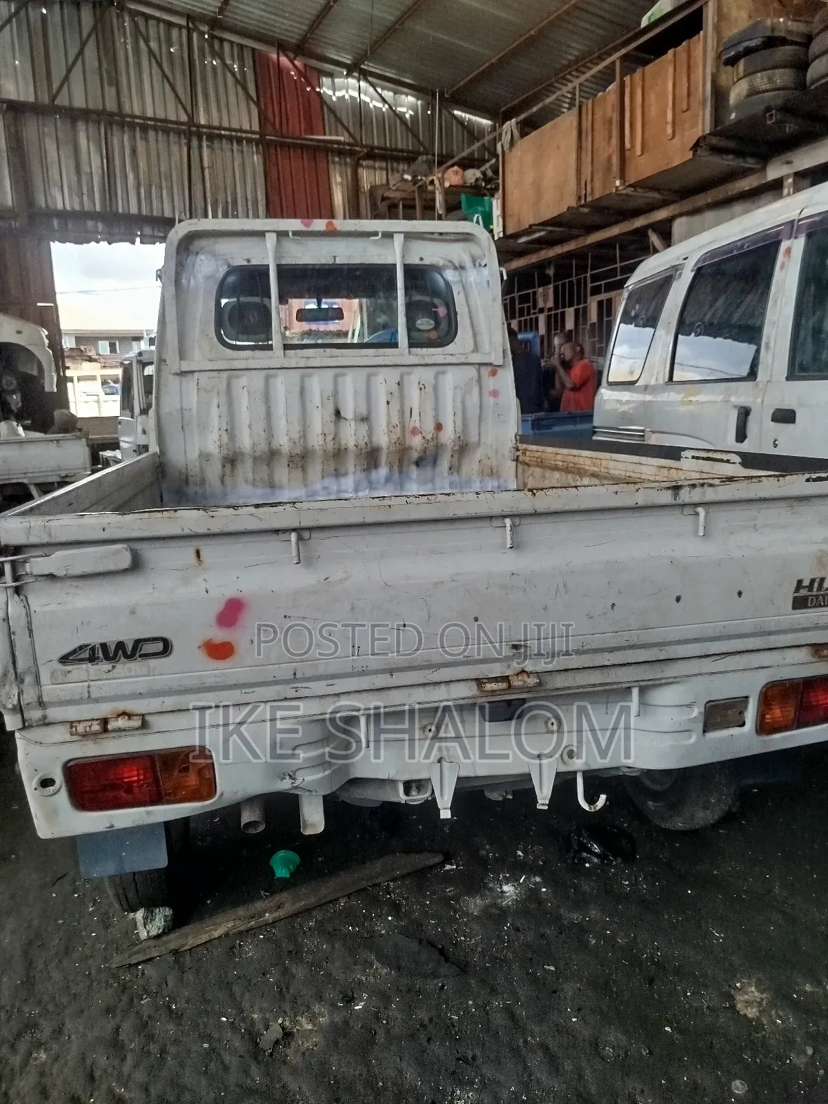Daihatsu Hijet 2012 White