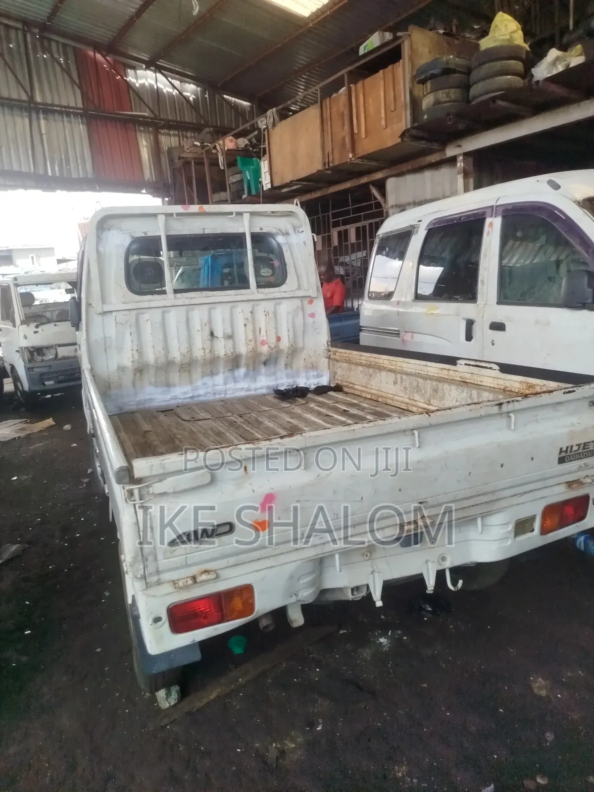 Daihatsu Hijet 2012 White