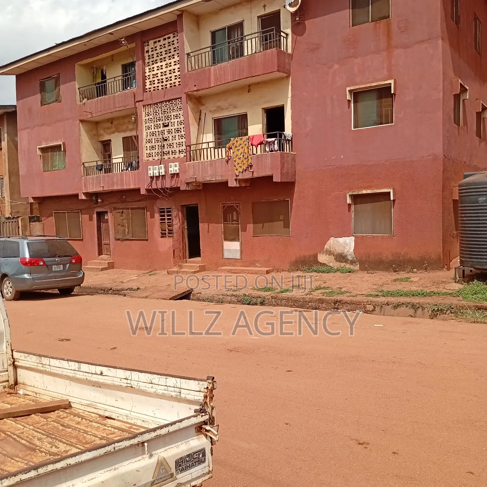 2bdrm Block of Flats in Enugu for sale