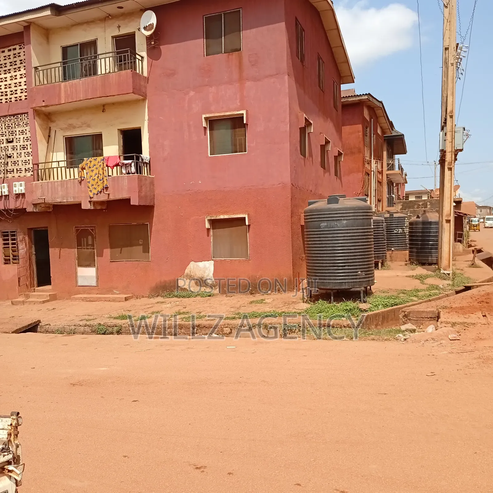 2bdrm Block of Flats in Enugu for sale