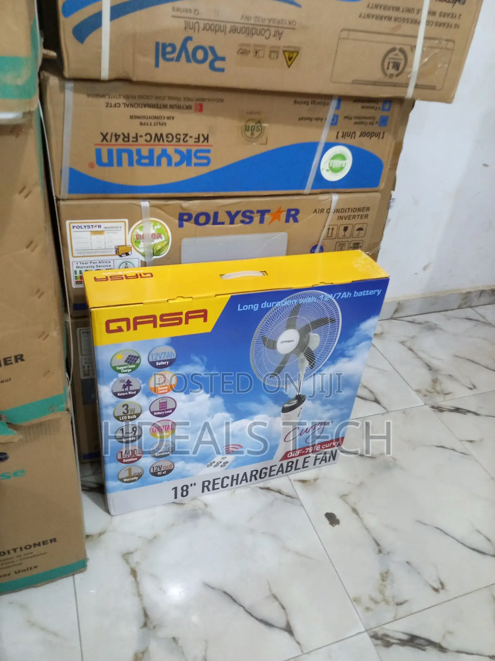 Qasa QRF - 7918 18" Rechargeable Oscillating Fan