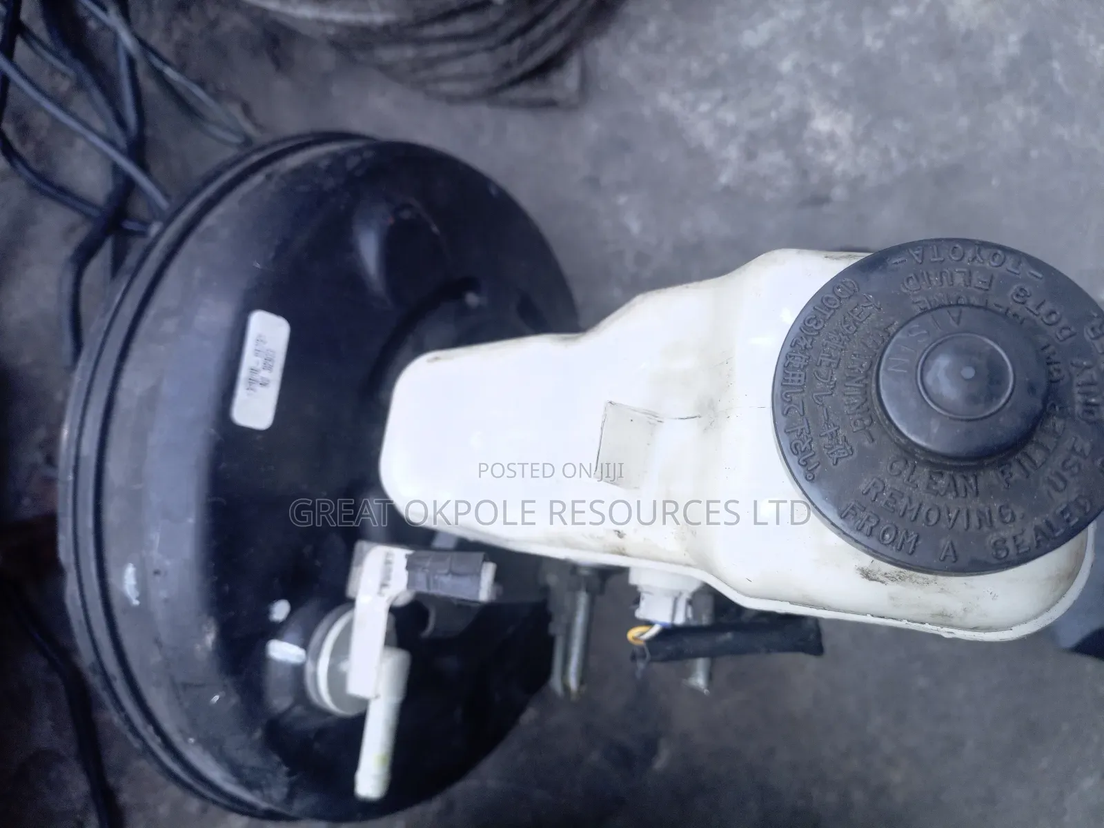 Toyota Corolla 2010-2017 Master and Booster