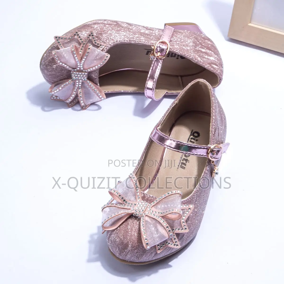 Girl’S Heel Shoe With Bow Rhinestone Charm (31-35)