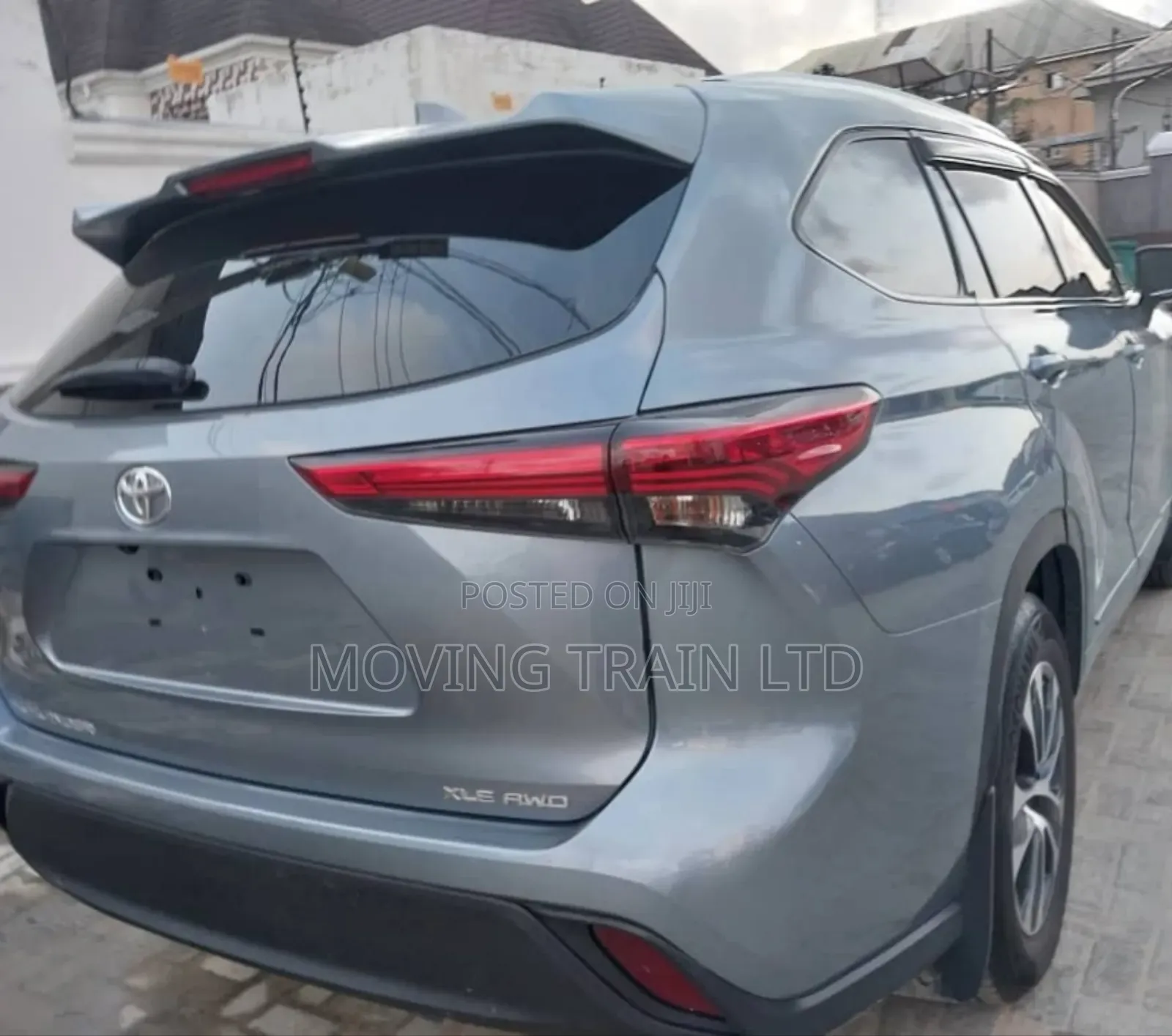 Toyota Highlander 2021 Blue