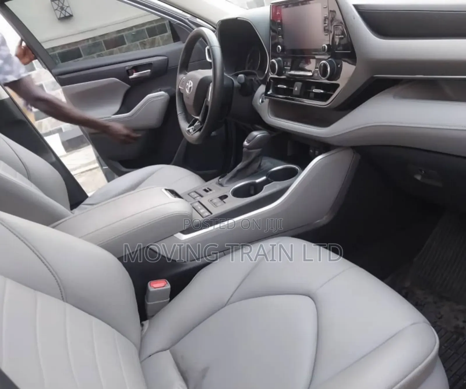 Toyota Highlander 2021 Blue