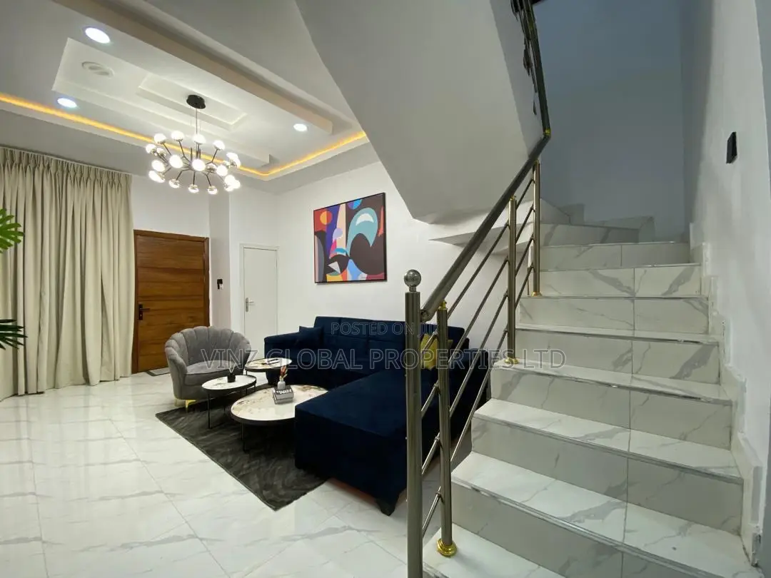 Luxury 2 Bedroom Terrace Duplex With a Play Station