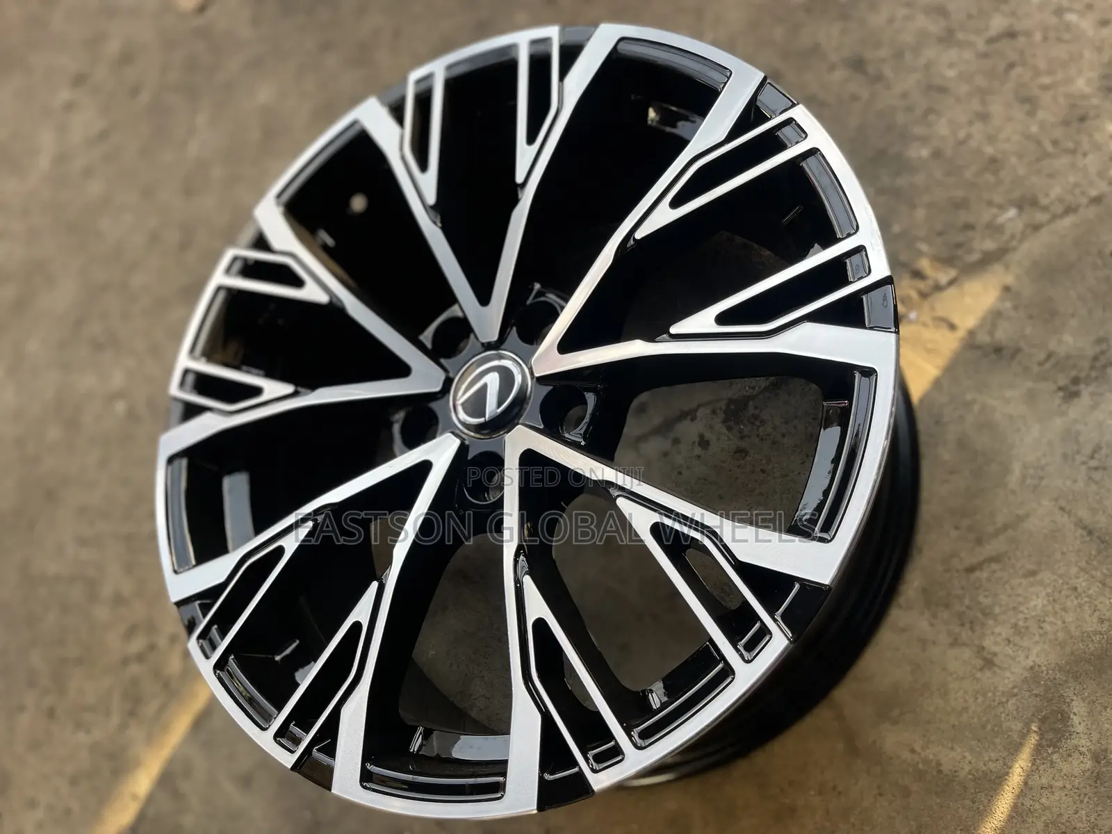 18 Inch Rim Lexus / Toyota Vehicles