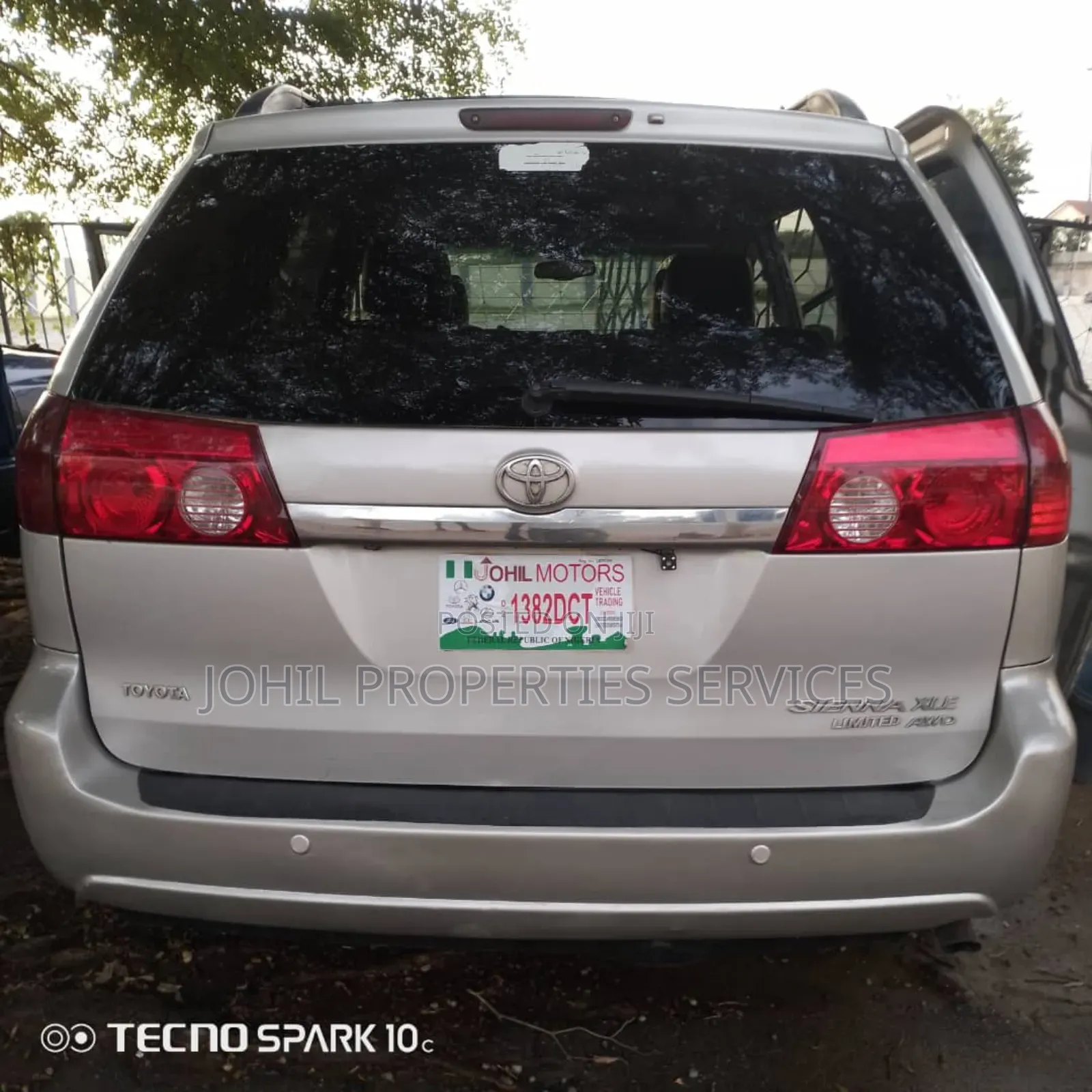 Toyota Sienna XLE Limited AWD 2005 Gray
