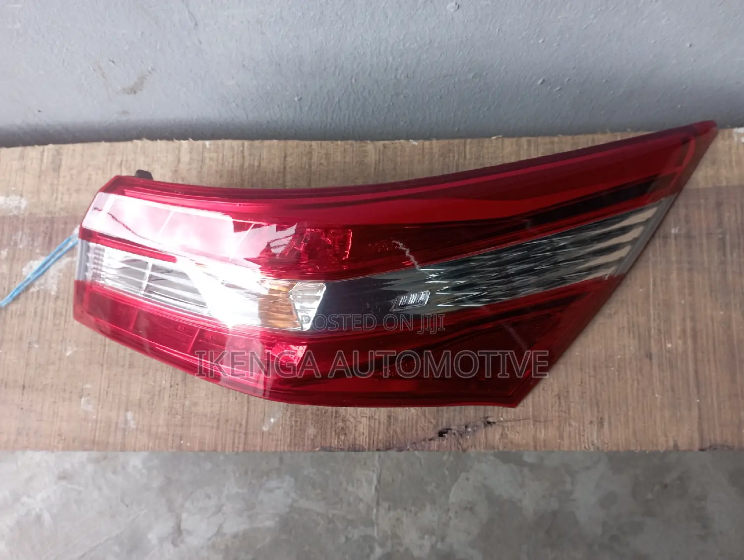 Rearlight Toyota Avalon 2014 Model Rh