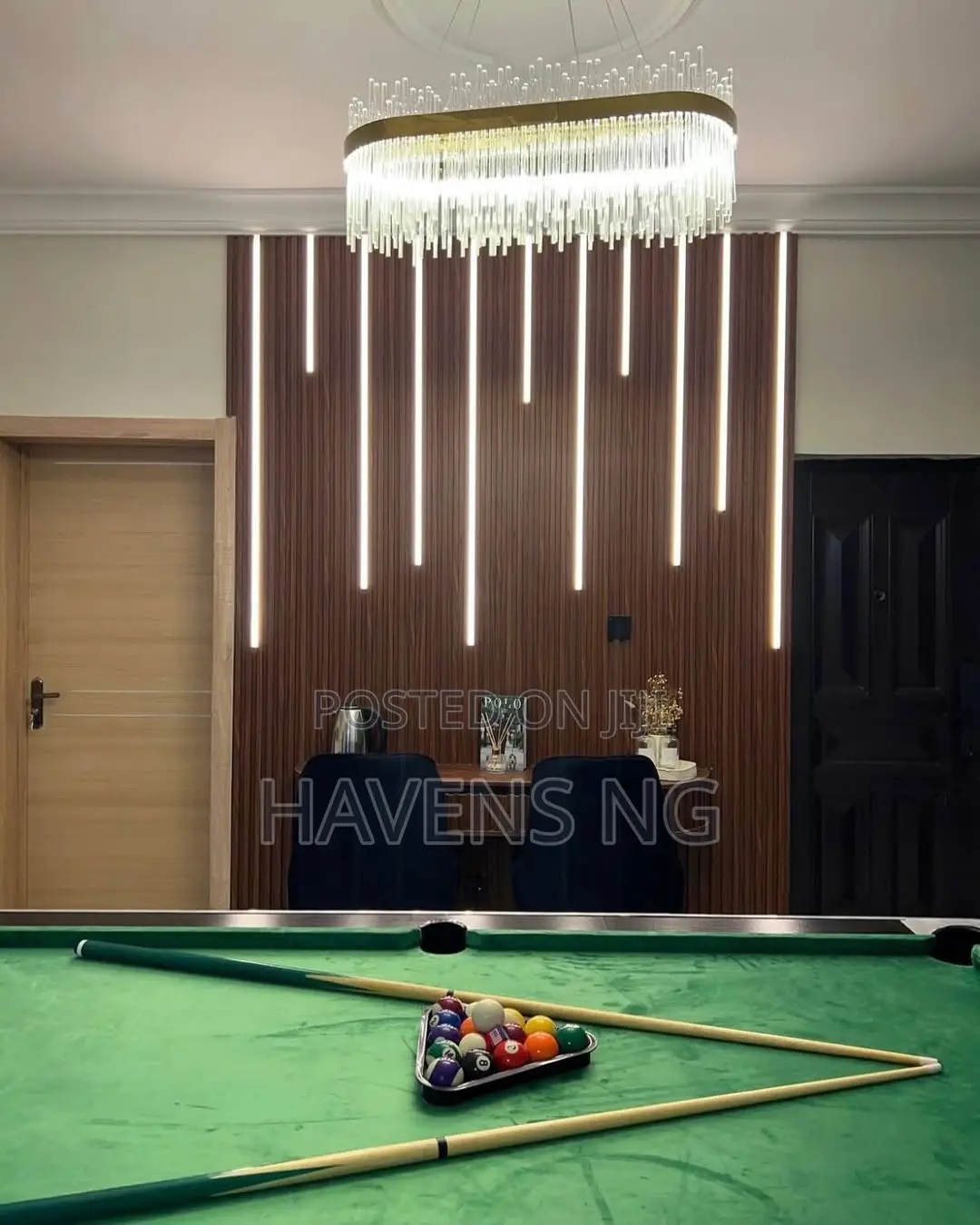 Luxury 1-Bedroom Apartment With Ps5 Snooker
