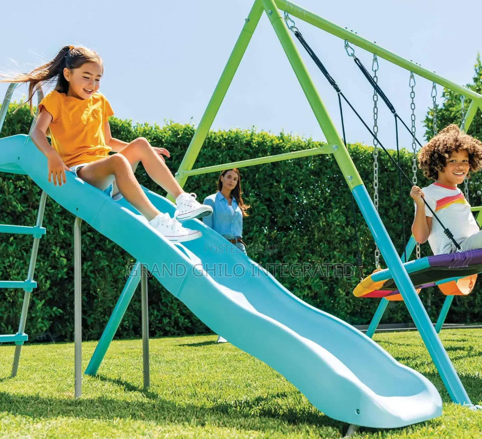 Intex Saucer Swing DLX 5 Features Set
