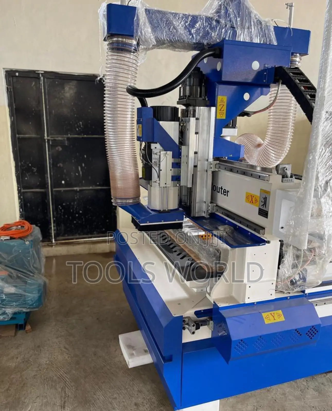 Heavy-Duty CNC Router 1325x With Auto Tool Changer (12 Tools