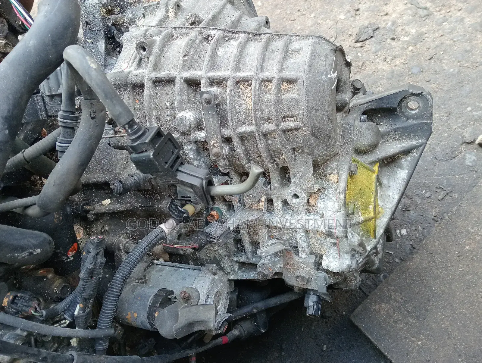 Toyota Sienna Gear Box 4by4 2005 Model