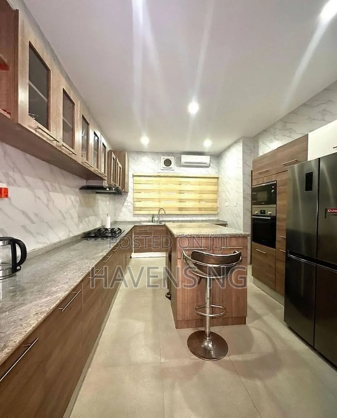 Exquisite 4- Bedroom Terrace Apartment for Short Let