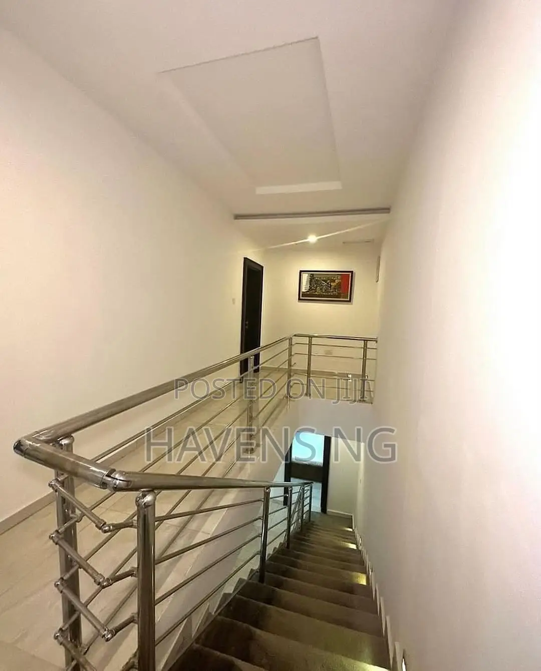 Exquisite 4- Bedroom Terrace Apartment for Short Let