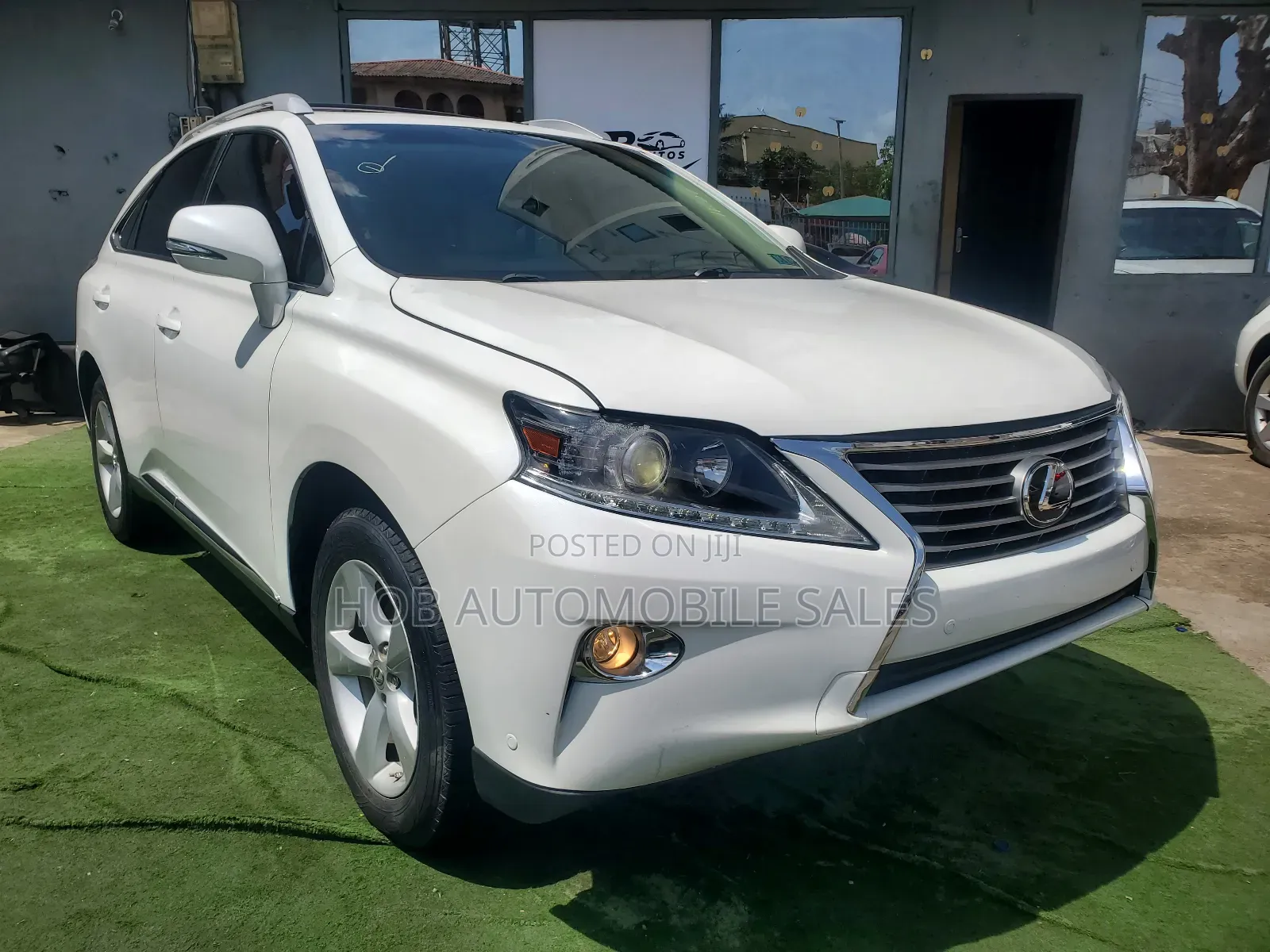 Lexus RX 350 FWD 2013 White