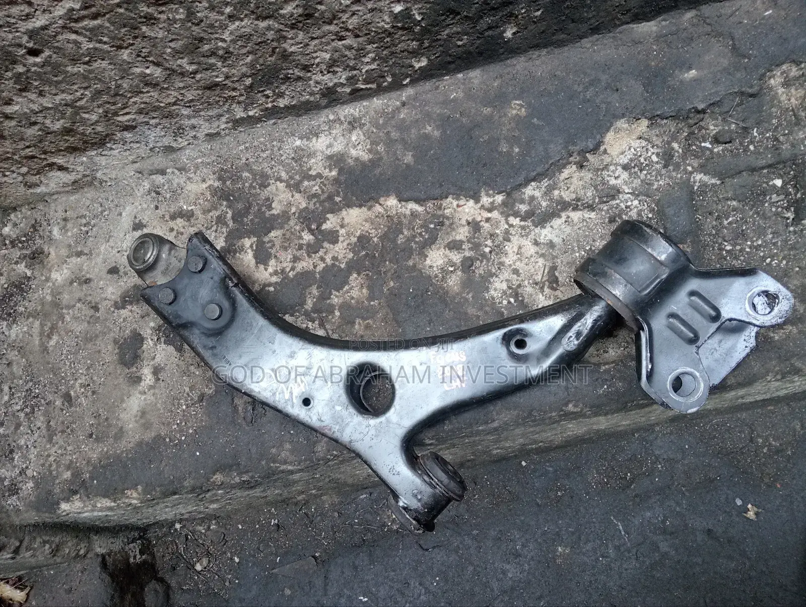 Lower Arm Ford Focus 2013 Model