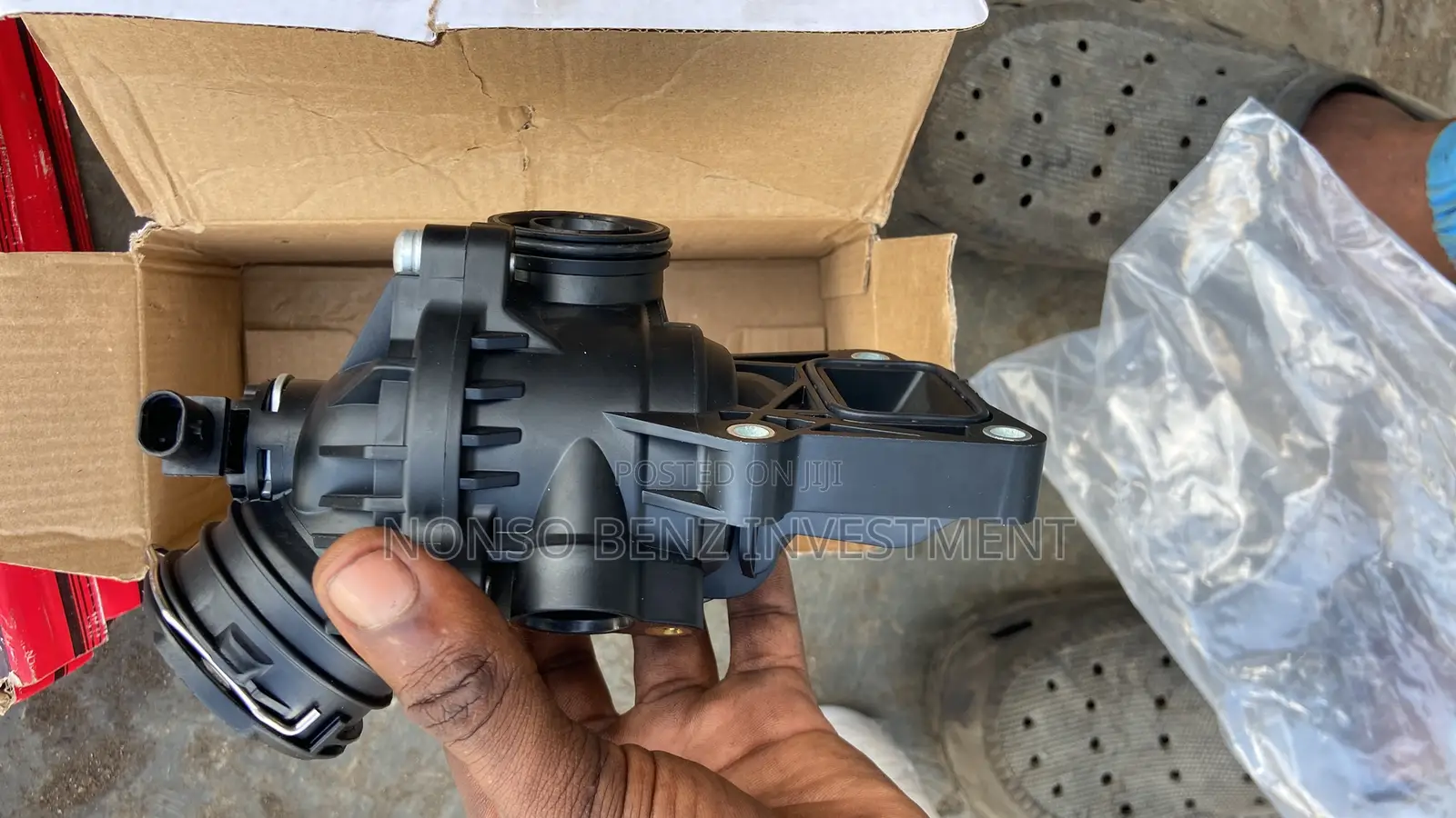 Engine Thermostat Ml350(W166),Gle 276 Engine,Glk 276 Engine