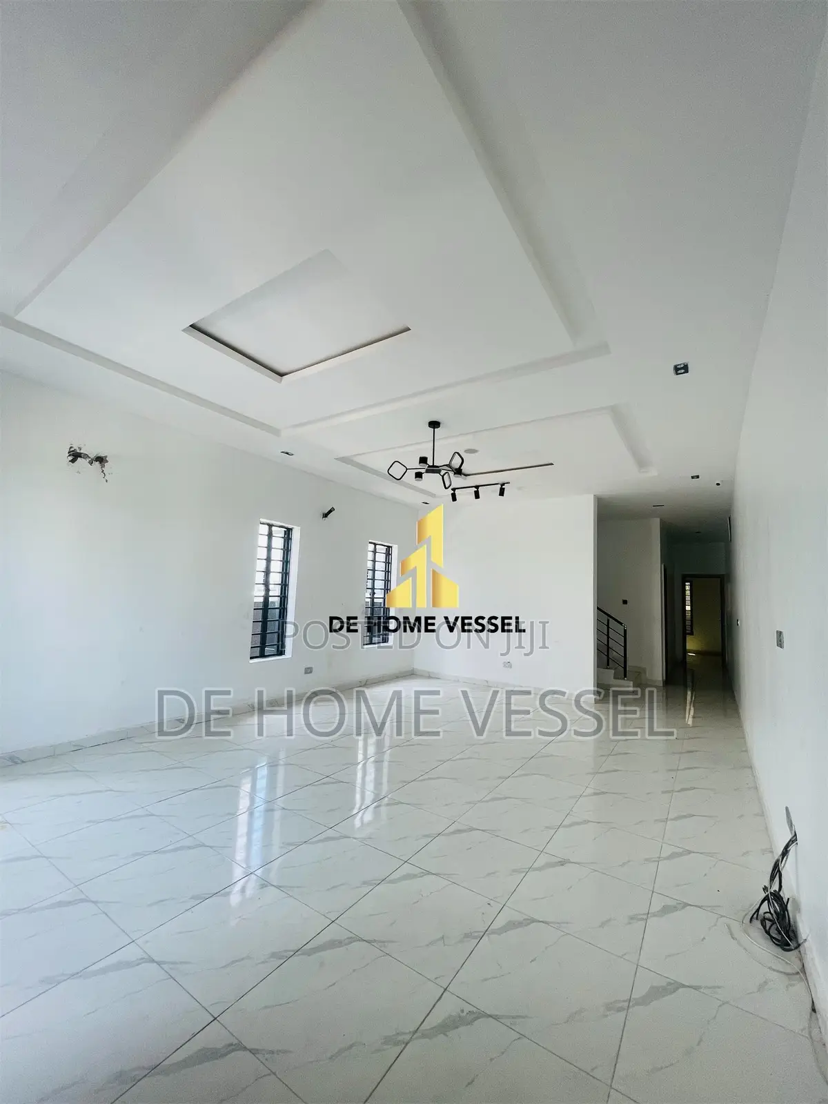 4bdrm Duplex in Ikota for sale