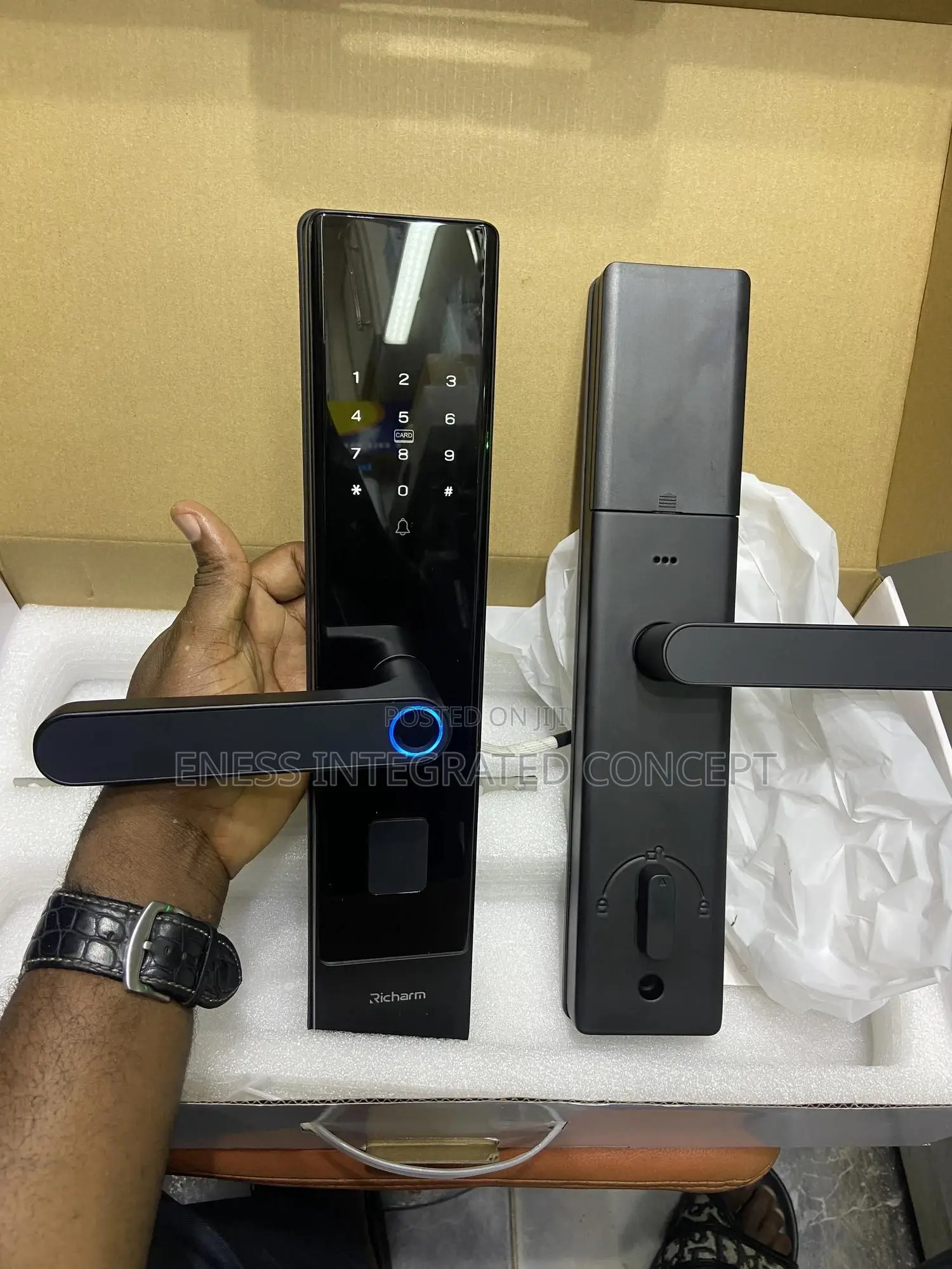 Glass Face Intelligent Fingerprint Smart Lock