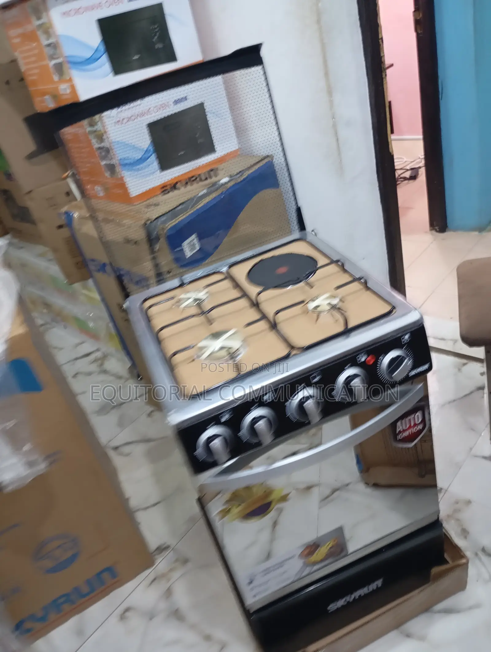 Skyrun Gas Cooker (3 +1 ) GCS-3g1e/X Fast Cooking Solution