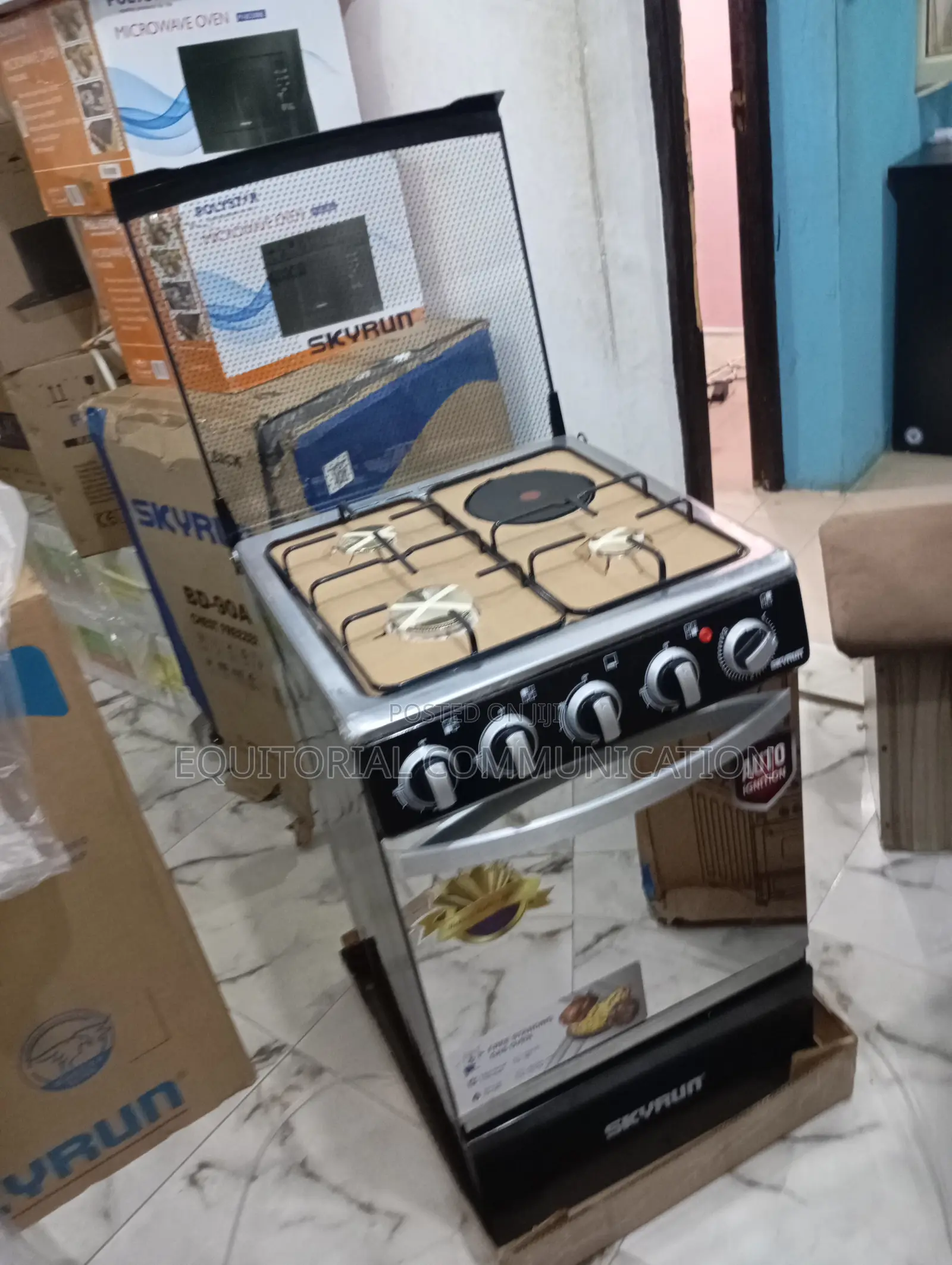 Skyrun Gas Cooker (3 +1 ) GCS-3g1e/X Fast Cooking Solution