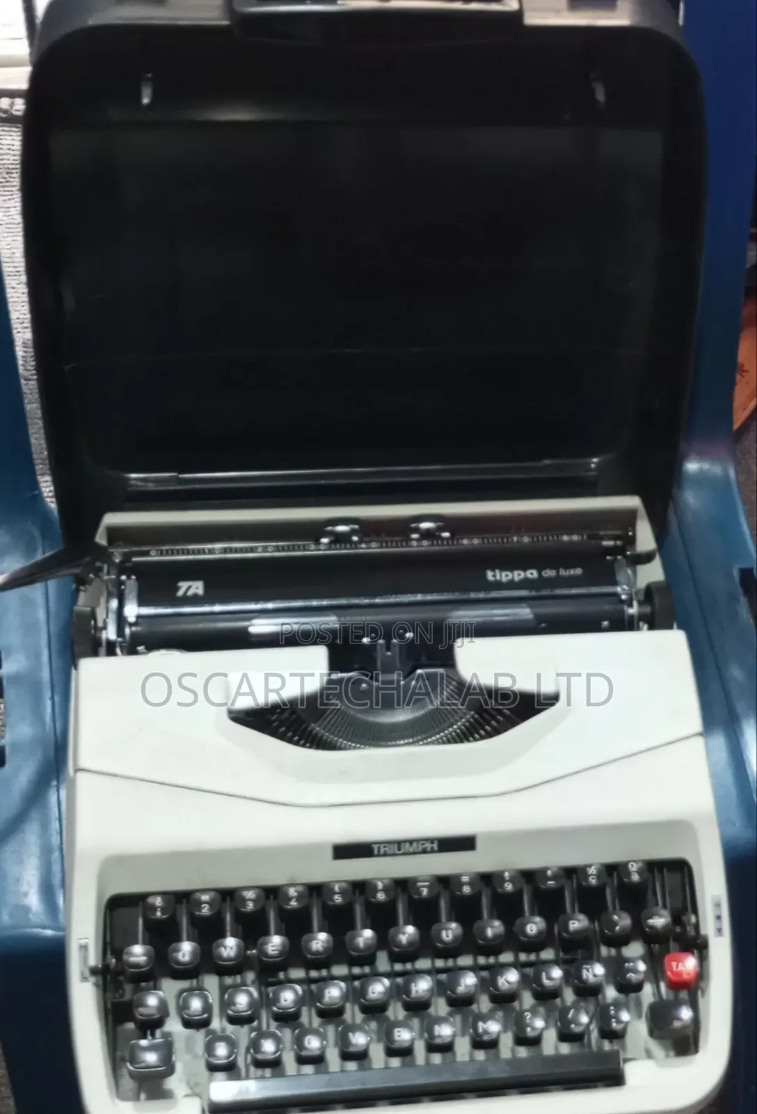 Triumph Portable Manual Typewriter (In Box)
