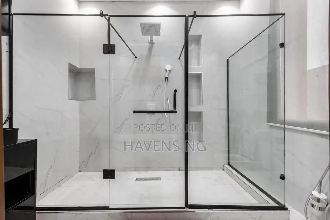 Luxury Water View 2-Bedroom Penthouse