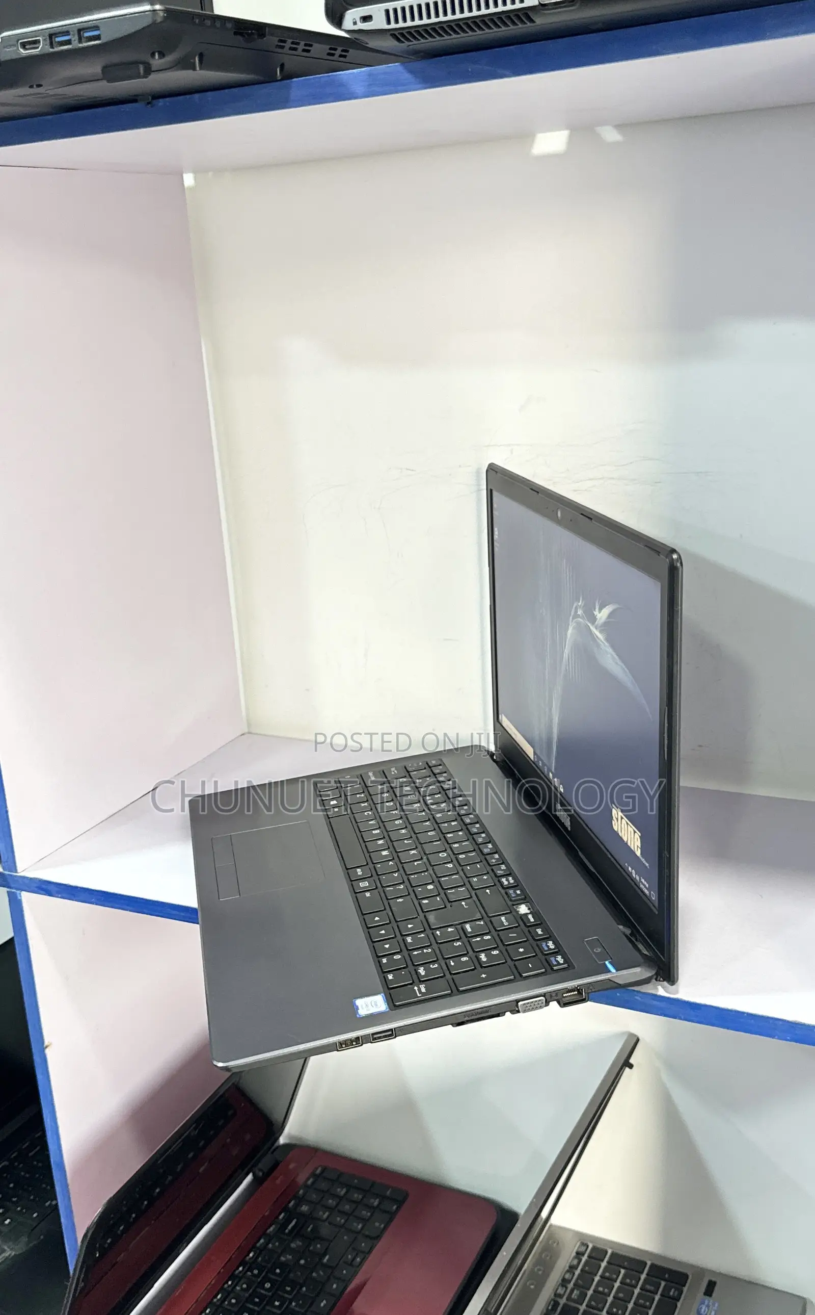 Laptop Stone Stone 8GB Intel Core i3 SSD 128GB