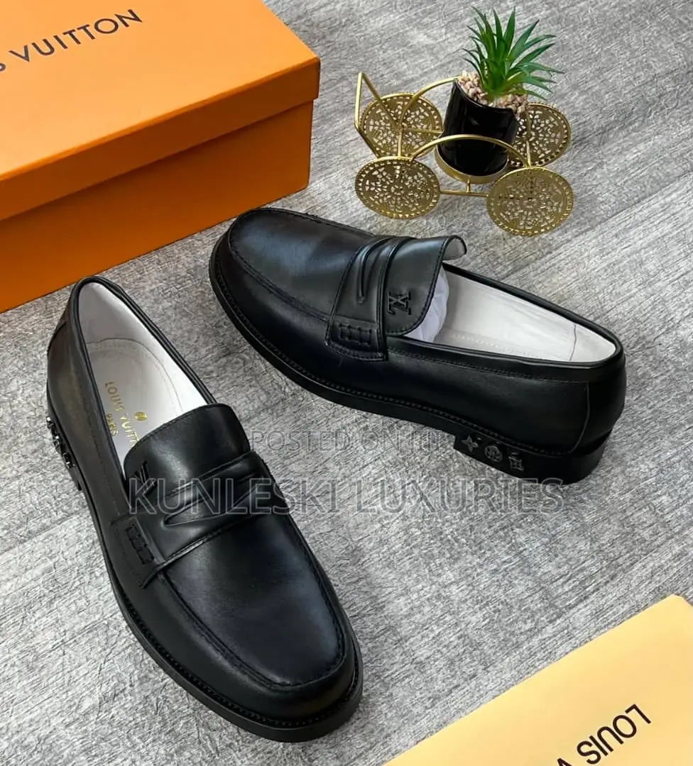 Original Louis Vuitton Classic Loafers Shoes for Men