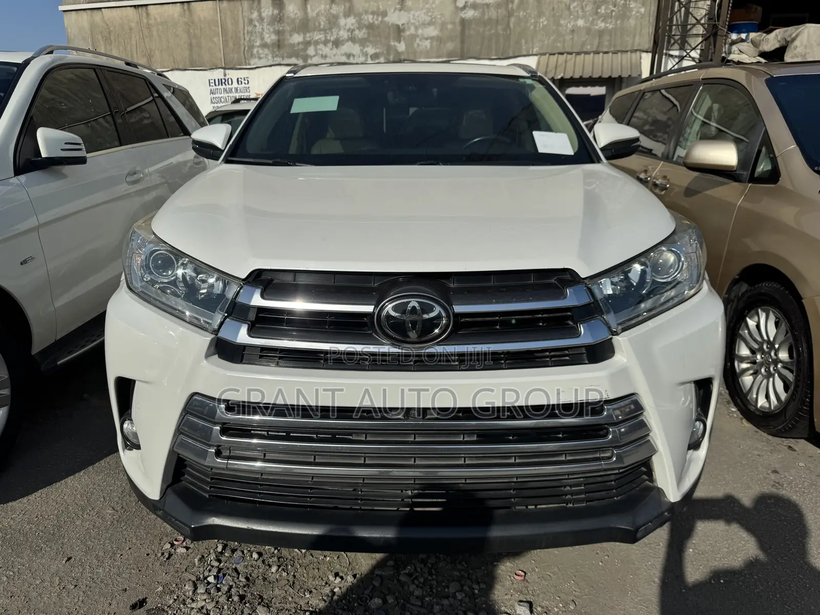 Toyota Highlander Limited Platinum 4x4 V6 (3.5L 6cyl 8A) 2017 White