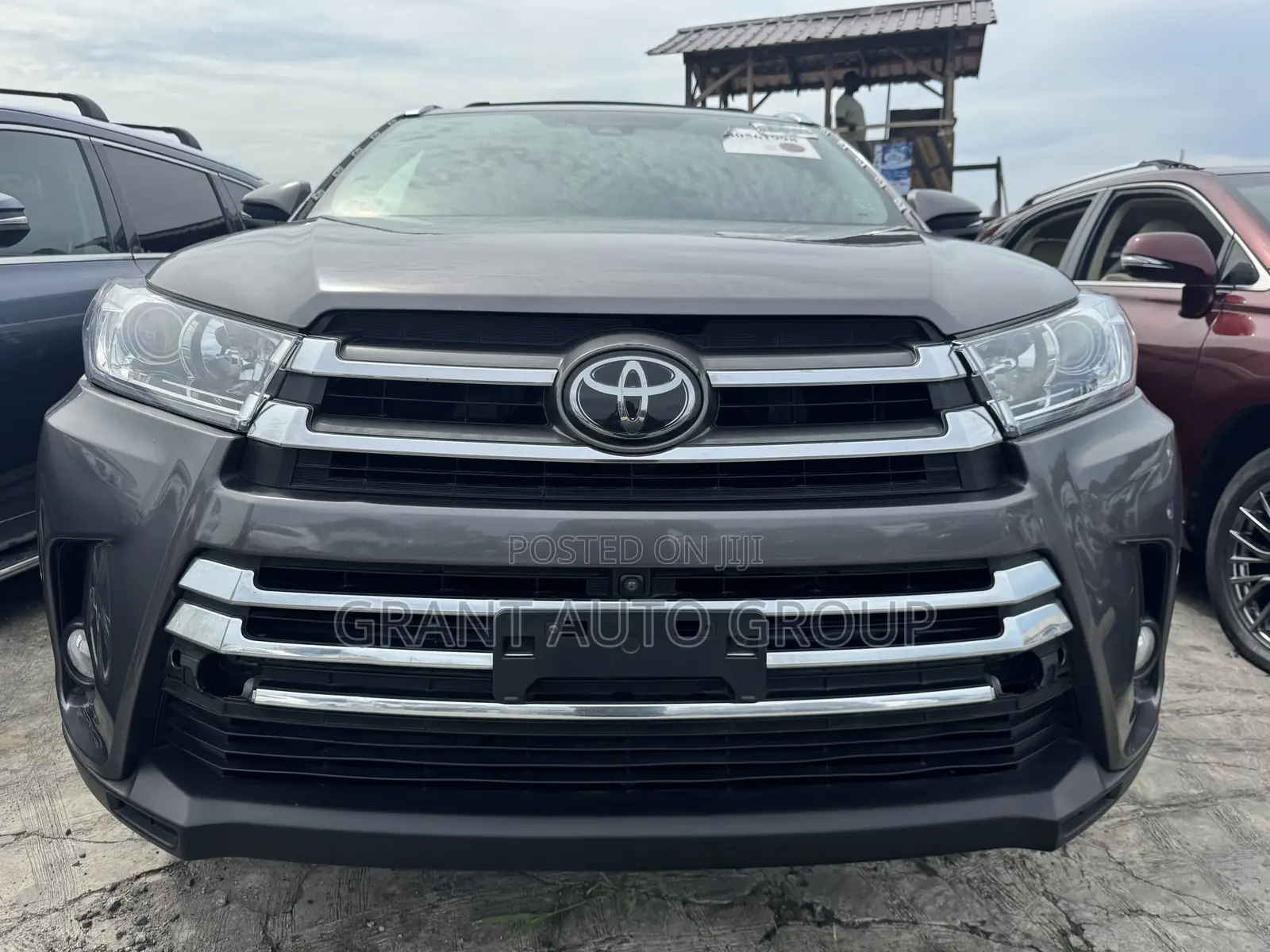 Toyota Highlander Limited Platinum 4x4 V6 (3.5L 6cyl 8A) 2017 Gray