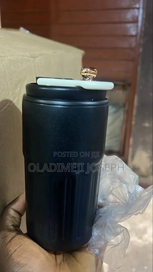 Quality Coffee Cup With Temperature Display