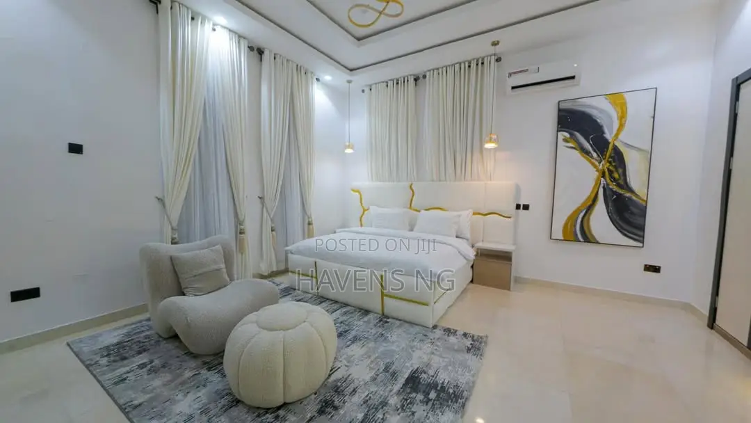 Luxurious 4-Bedroom Apartment With Private Rooftop, Cinema
