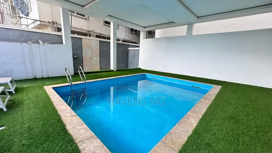 Luxurious 4-Bedroom Apartment With Private Rooftop, Cinema