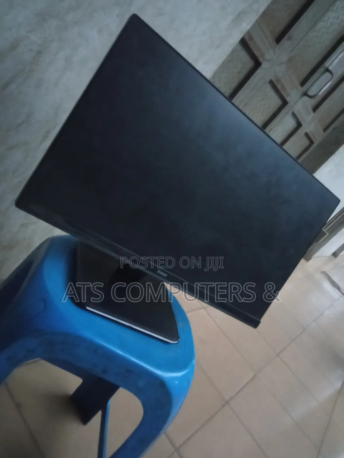 Clean Like New 22 Inches Frameless Monitor