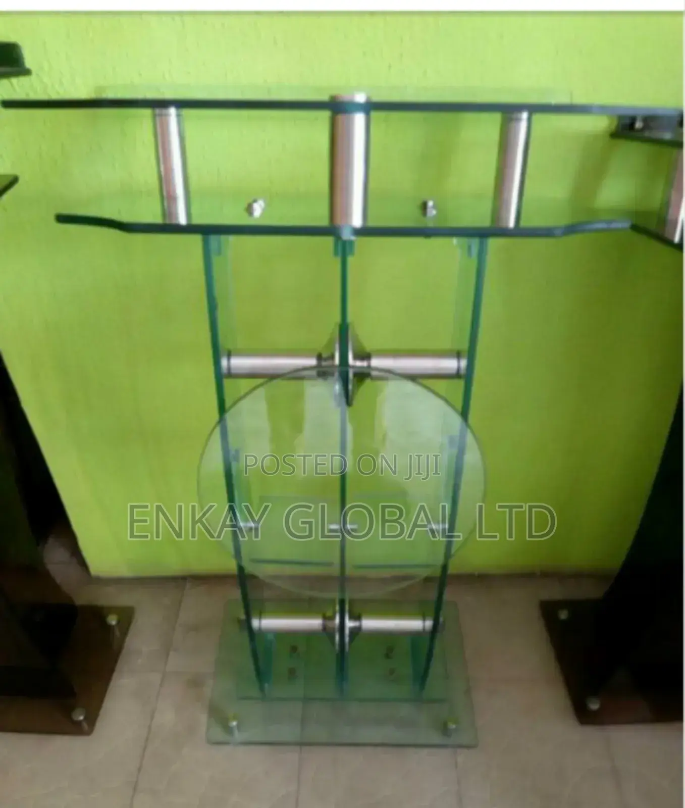 High Quality Glass Pulpit